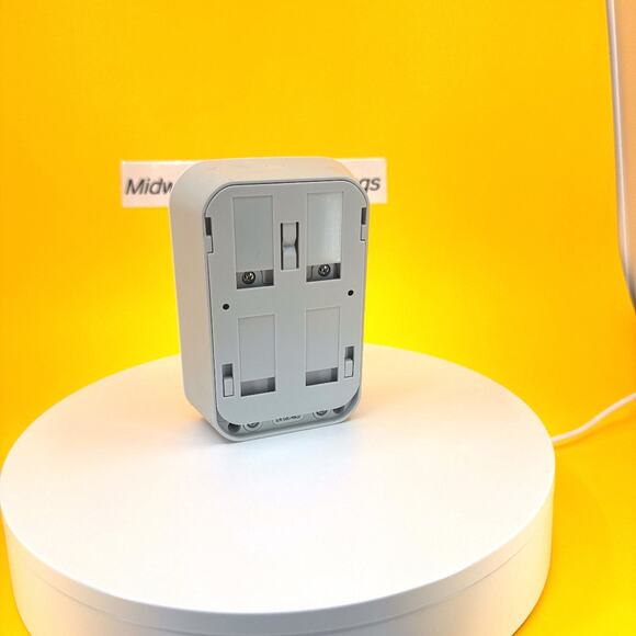 SimpliSafe 105dB Auxiliary Siren - Compatible with Gen 3 Home Security Systems - Picture 15 of 16